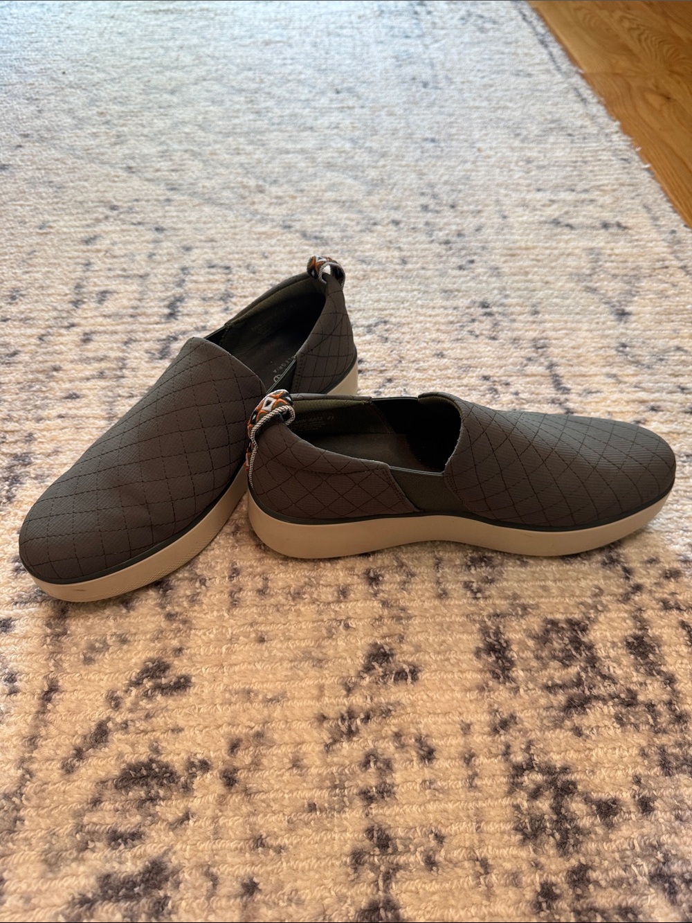 Alegria Traq Slip On Tennis Shoe with Platform Sz 41 (US 10 or 10.5)